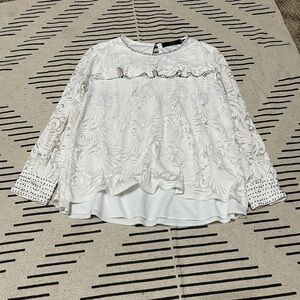 BKE Boutique Laced Top